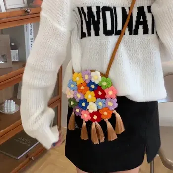Popüler Küçük Çiçek Dokuma Çanta kadın Açık Yaz Tatili Örgü Omuz askılı çanta Sevimli Puf Çiçek dantel çanta Kadın